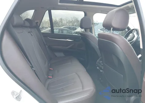 2015 BMW X5 xDrive35I z USA, uszkodzony, nr VIN 5UXKR0C5XF0P02453